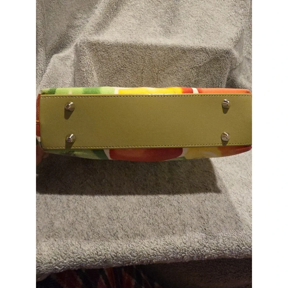 Kate Spade Apple‎ Print Hand Bag With Green Strap And Plaid Interior